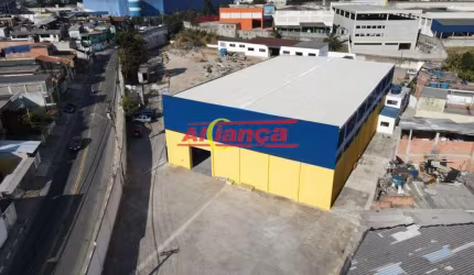 Galpão / Depósito / Armazém à venda, 2000m² - Água Chata