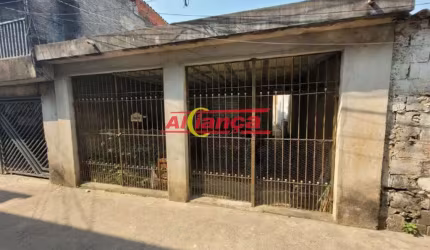Casa Térrea á venda, 210m2 em Jd. Presidente Dutra - GUA