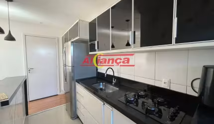Apartamento com quintal e churrasqueira privativo 2 dorm. com 1 suíte, 2 Banheiros e 2 vagas