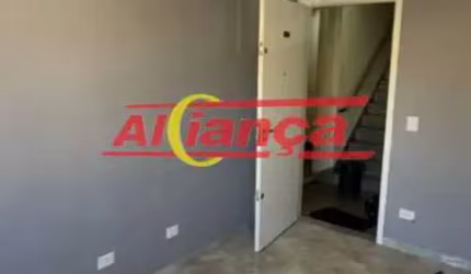 APTO  PROXIMO AO CENTRO UM DORM. NO MACEDO