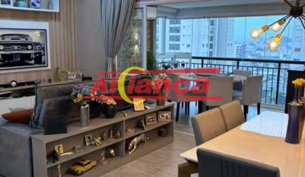 LINDO APARTAMENTO NO COND. CIDADE MAIA