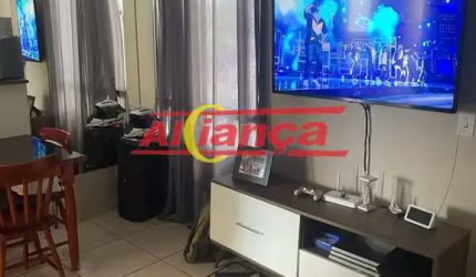 Apto de 02 dorm, 01 43 metros , local com total infra de comércio e transportes
