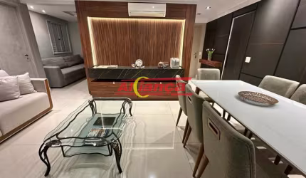 LINDO APARTAMENTO COM PLANEJADOS E FINO ACABAMENTO ,ANDAR ALTO e VISTA LIVRE