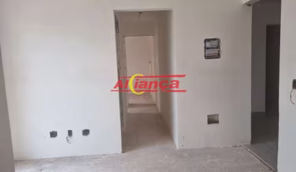APARTAMENTO 40,12M²  COM 2 QUARTOS  E VARANDA A VENDA  - JD AIDA - R$ 370.000,00