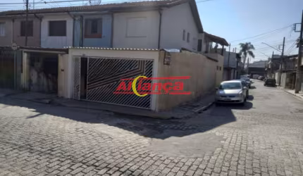 Sobrado com 3 dormitórios à venda