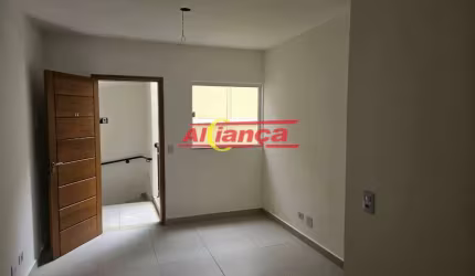 apartamento na Vila Isolina mazzei, novo, super confortável com armários na cozinha e lavanderia