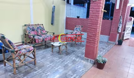 Lindo  chalé em condomínio  fechado  para lazer da família