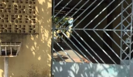Casa com 1 quarto à venda na Rua Piauí, 89, Jardim Santa Terezinha, Guarulhos, 70 m2 por R$ 270.000