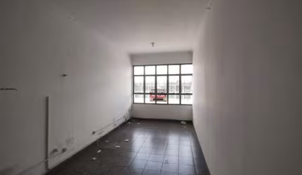 Sala Comercial para Locação em Mogi das Cruzes, Centro, 2 banheiros