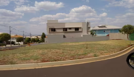 Lote Condomínio Pitangueiras - 571 m2