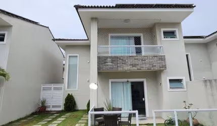 Casa em condomínio fechado com 3 quartos à venda na Rua Francisco Gomes da Silva, SN, Buraquinho, Lauro de Freitas por R$ 890.000