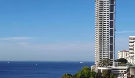 Vitória - 4 suítes com 451,08m² e 5 vagas de garagem e linda vista livre para a Baia de Todos os Santos.