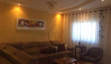 Sobrado com 3 dormitórios para alugar, 246 m² por R$ 6.033,39/mês - Jardim Utinga - Santo André/SP