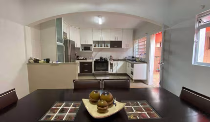 Sobrado com 3 dormitórios à venda, 178 m² por R$ 700.000,00 - Santa Maria - Santo André/SP
