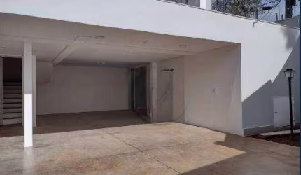 Sobrado Alto Padrão com piscina