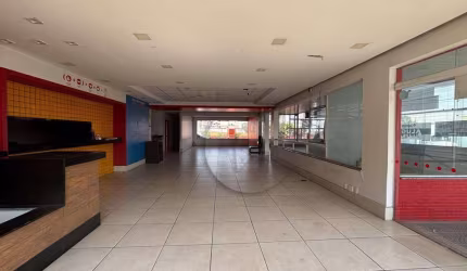 Galpão para alugar, 700 m² por R$ 42.250,00/mês - Parque Jaçatuba - Santo André/SP