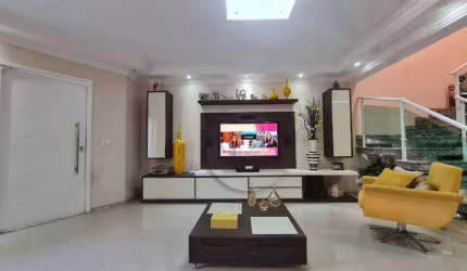 Sobrado com 3 dormitórios à venda, 293 m² por R$ 1.780.000,00 - Vila Santa Teresa - Santo André/SP