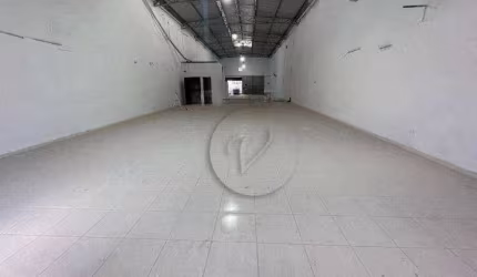 Galpão Comercial com 400m² para Venda e Locação no Bairro Vila Luzita em Santo André