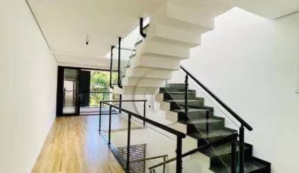 SOBRADO COM 197M² E ÁREA GOURMET NO BAIRRO JARDIM PARAÍSO