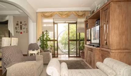 Apartamento com 3 dormitórios à venda, 152 m² por R$ 700.000,00 - Centro - Santo André/SP