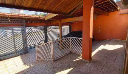 Casa com 3 dormitórios para alugar, 216 m² por R$ 4.000,00/mês - Vila Guiomar - Santo André/SP