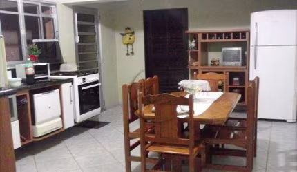 Sobrado com 3 dormitórios à venda, 271 m² por R$ 1.400.000,00 - Campestre - Santo André/SP