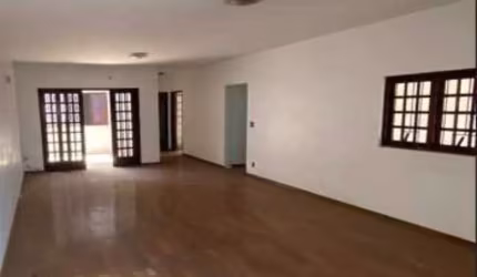 Casa com 3 dormitórios à venda por R$ 480.000,00 - Vila São João da Boa Vista - Bauru/SP