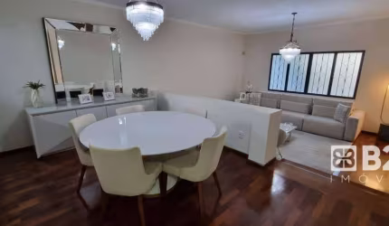 Casa com 3 dormitórios à venda, 280 m² por R$ 830.000,00 - Vista Alegre - Bauru/SP