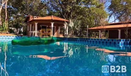 Chácara com 3 dormitórios à venda, 5400 m² por R$ 1.300.000,00 - Loteamento Chácaras Vale do São Luiz - Pederneiras/SP