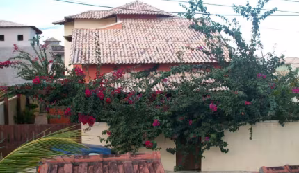 Casa em condomínio à venda, Guriri, Cabo Frio.