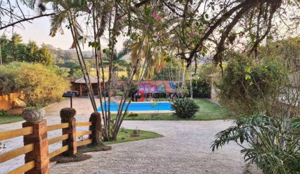 Casa com 5 dormitórios à venda, 690 m² por R$ 2.335.000,00 - Cotia - Cotia/SP