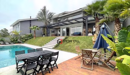 Casa com 4 dormitórios à venda, 463 m² por R$ 5.379.000,00 - Granja Viana - Embu das Artes/SP