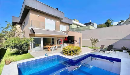 Casa com 4 dormitórios à venda, 315 m² por R$ 2.800.000,00 - Granja Viana - Cotia/SP