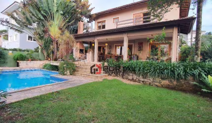 Casa com 3 dormitórios à venda, 293 m² por R$ 2.290.000,00 - Granja Viana - Carapicuíba/SP