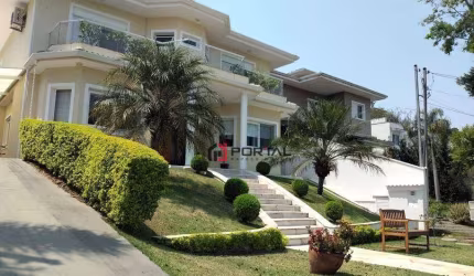 Casa com 4 dormitórios à venda, 343 m² por R$ 1.940.000,00 - Granja Viana - Carapicuíba/SP