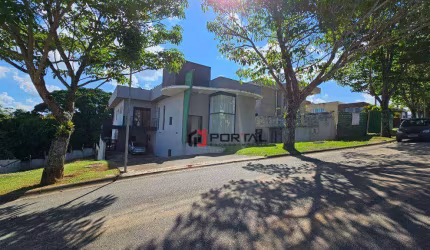 Casa com 3 dormitórios à venda, 308 m² por R$ 2.950.000,00 - Granja Viana - Cotia/SP