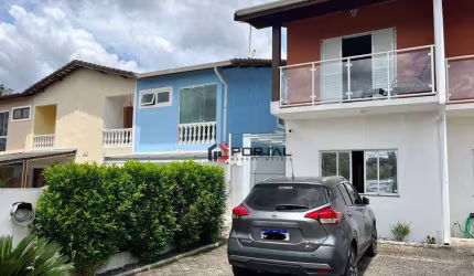 Casa com 3 dormitórios à venda, 180 m² por R$ 920.000,00 - Granja Viana - Cotia/SP