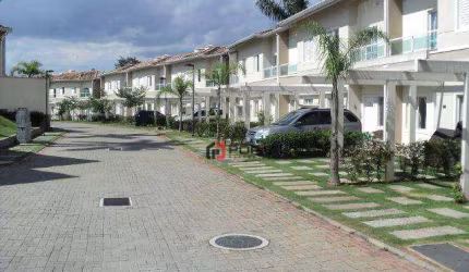 Casa com 3 dormitórios à venda, 119 m² por R$ 850.000,00 - Granja Viana - Cotia/SP