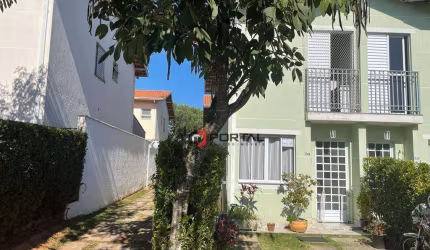 Casa com 2 dormitórios à venda, 71 m² por R$ 439.000,00 - Granja Viana - Cotia/SP