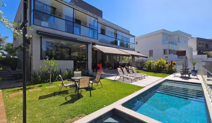 Casa com 4 dormitórios à venda, 513 m² por R$ 5.500.000,00 - Granja Viana - Carapicuíba/SP