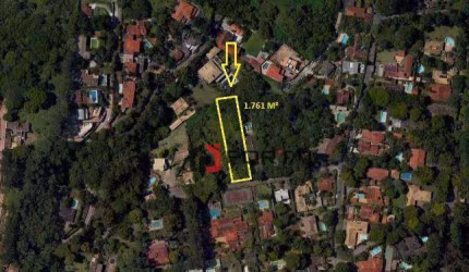 Terreno à venda, 1761 m² por R$ 590.000,00 - Granja Viana - Carapicuíba/SP
