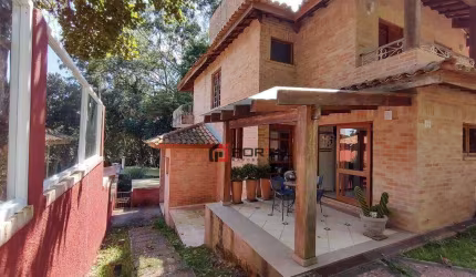 Casa com 3 dormitórios à venda, 320 m² por R$ 1.950.000,00 - Granja Viana - Cotia/SP
