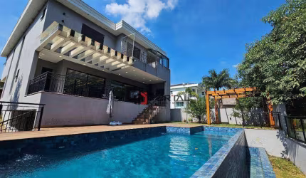 Casa com 4 dormitórios à venda, 575 m² por R$ 3.800.000,00 - Granja Viana - Jandira/SP