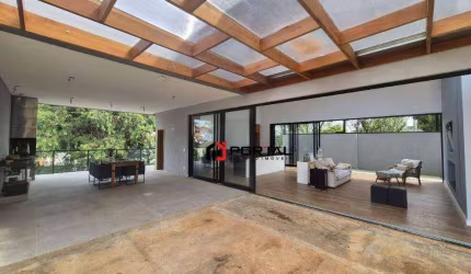 Casa com 3 dormitórios à venda, 375 m² por R$ 2.500.000,00 - Granja Viana - Cotia/SP