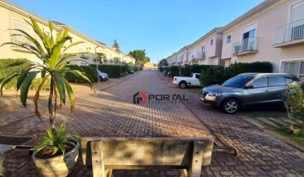 Casa com 3 dormitórios à venda, 113 m² por R$ 840.000 - Granja Viana - Cotia/SP
