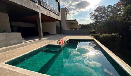 Casa com 5 dormitórios à venda, 350 m² por R$ 3.900.000,00 - Granja Viana - Jandira/SP