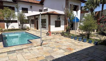 Casa com 4 dormitórios à venda, 420 m² por R$ 2.800.000 - Granja Viana - Cotia/SP
