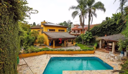 Casa com 4 dormitórios à venda, 482 m² por R$ 2.295.000,00 - Granja Viana - Cotia/SP