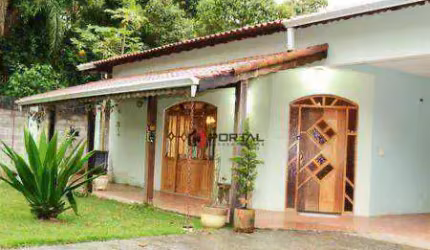 Casa com 3 dormitórios à venda, 325 m² por R$ 930.000,00 - Cotia - Cotia/SP