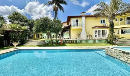 Casa com 4 dormitórios à venda, 1116 m² por R$ 3.500.000,00 - Granja Viana - Cotia/SP